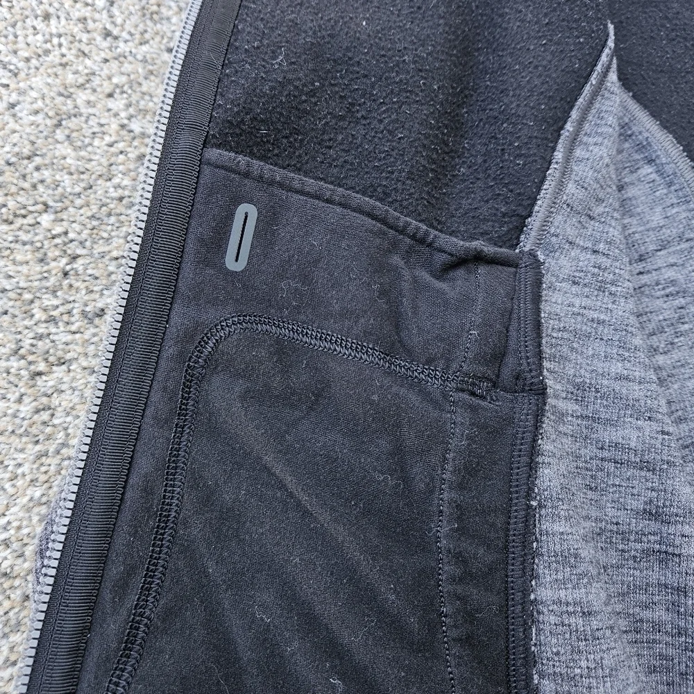 Lululemon Radiant Jacket II Heathered Core Dark Grey Full Zip Sweatshirt Size 6